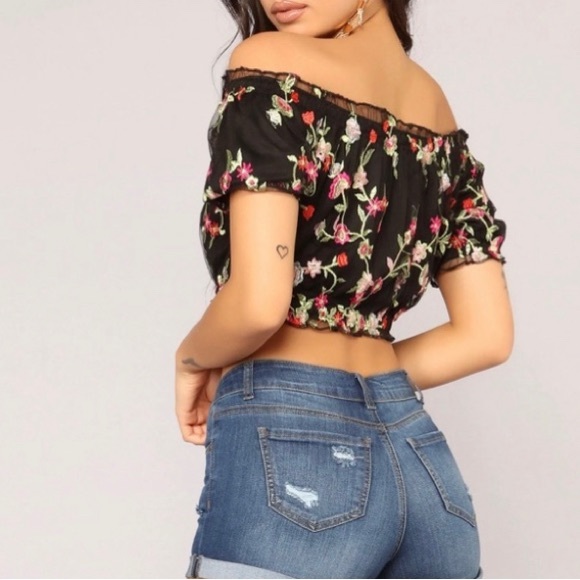 Black Flower Top - Picture 2 of 2